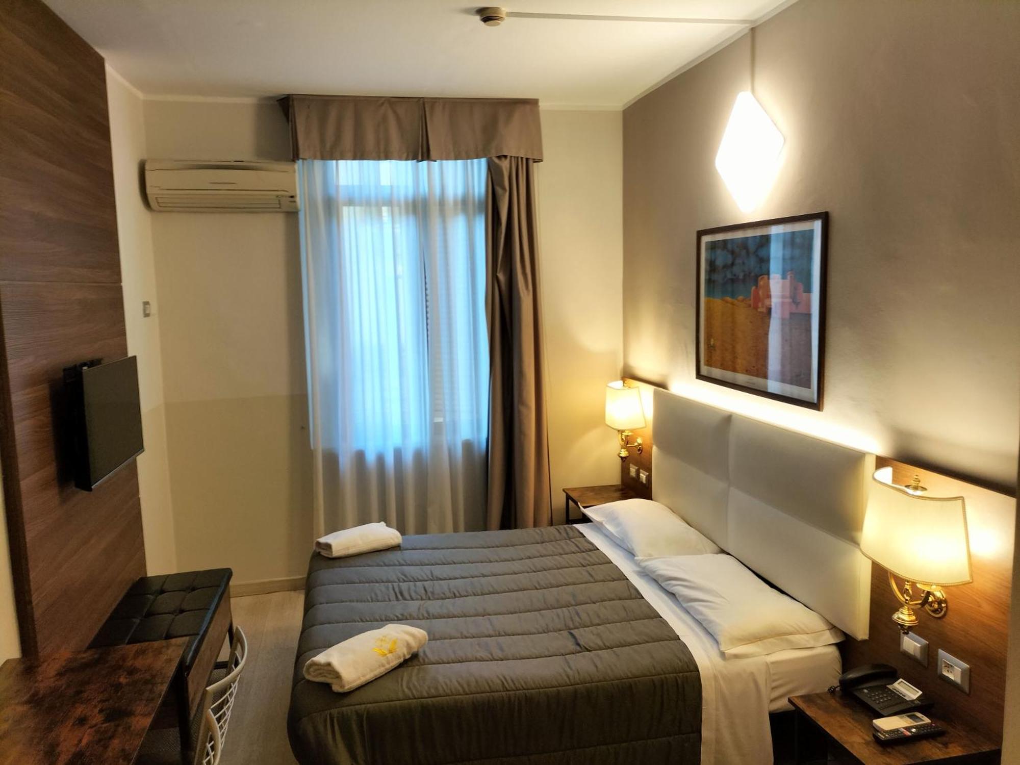 Hotel Dateo Milaan Buitenkant foto