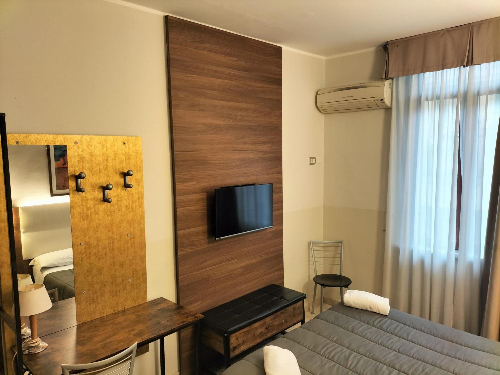 Hotel Dateo Milaan Buitenkant foto