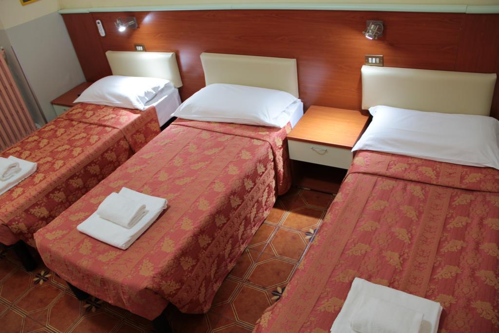 Hotel Dateo Milaan Buitenkant foto