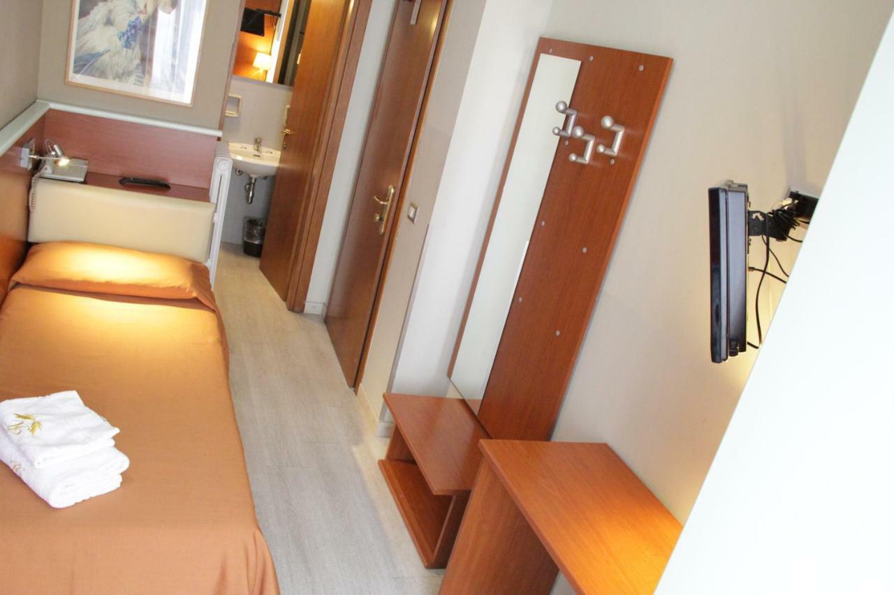 Hotel Dateo Milaan Buitenkant foto